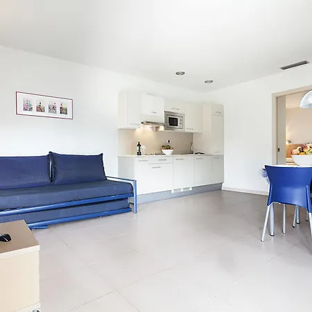 Porta Coeli Aparthotel 3*