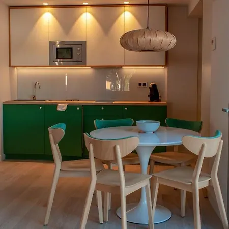 Aparthotel Porta Coeli Castelldefels