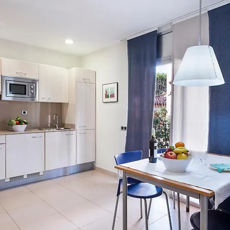 Apartahotel Porta Coeli Castelldefels