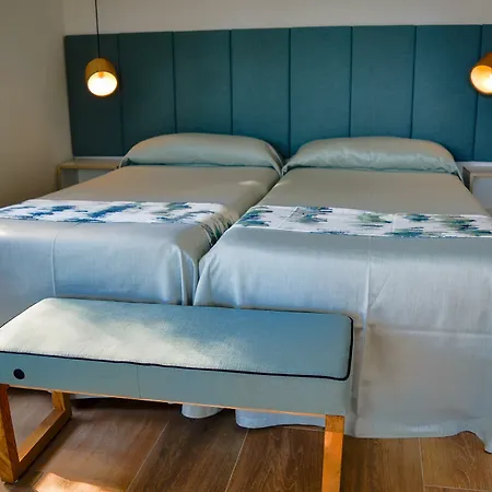 Porta Coeli Apartahotel
