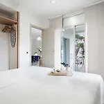 Apart-hotel Porta Coeli Castelldefels