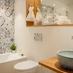 Apart-hotel Porta Coeli 4*